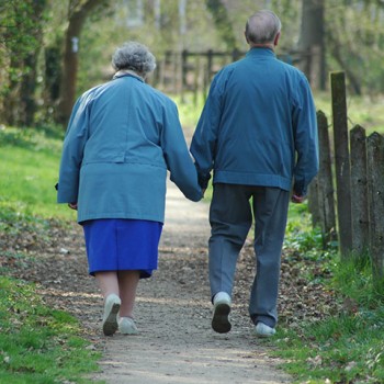 The story of an elderly migraineur couple. Dr. Emel Gokmen